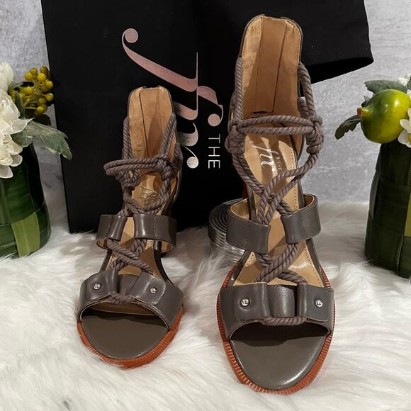 NEW The Fix Jackson Leather Rope Lace Up Block Heel Gladiator Sandals Grey 6 NIB - Picture 2 of 16